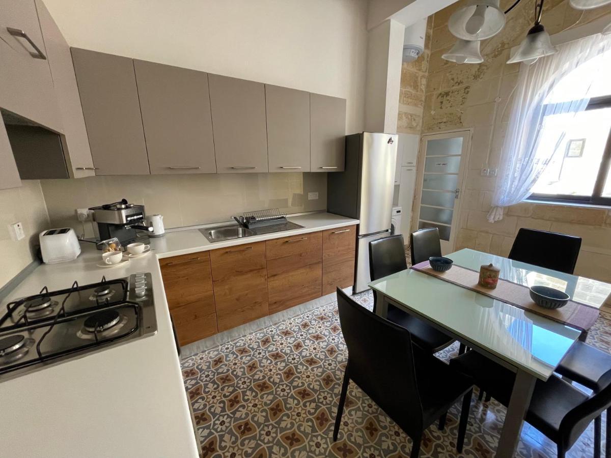 Penelope Townhouse Hotel Ghajn il-Kbira  Luaran gambar