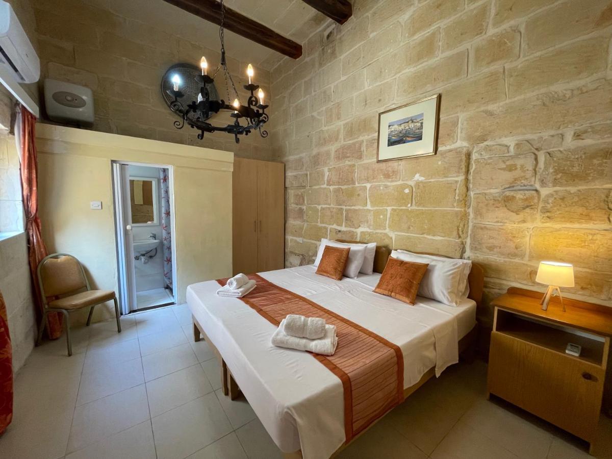 Penelope Townhouse Hotel Ghajn il-Kbira  Luaran gambar