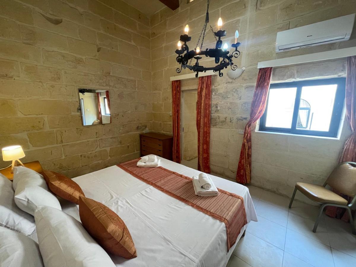 Penelope Townhouse Hotel Ghajn il-Kbira  Luaran gambar