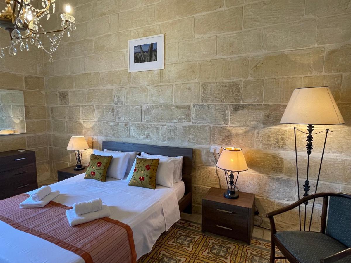 Penelope Townhouse Hotel Ghajn il-Kbira  Luaran gambar